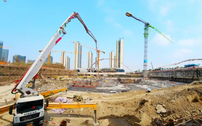 徐工泵車“團(tuán)建”珠海橫琴科學(xué)城！