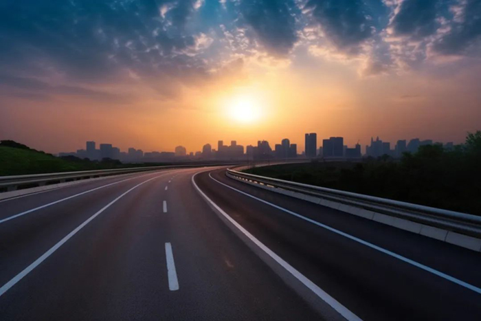 又是2臺！叒是首都！徐工兩米銑刨機現(xiàn)身京哈高速