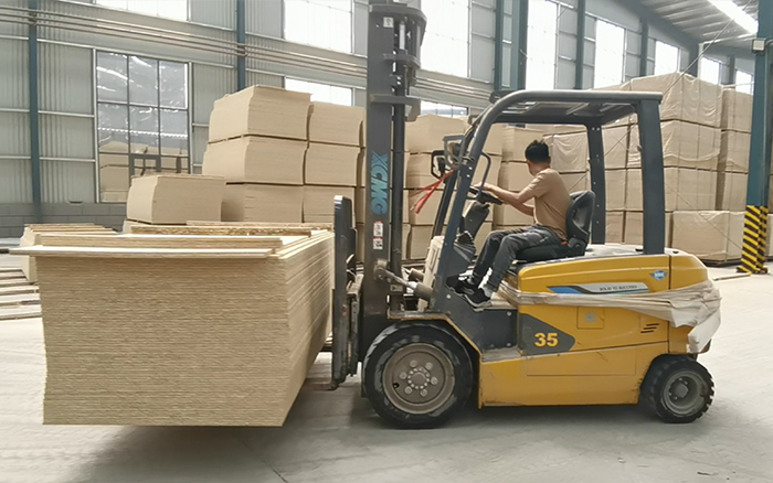 徐工鯤鵬，板材行業(yè)的強(qiáng)大助力