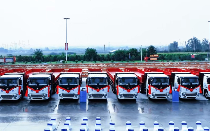 百臺交付，千臺簽約！200臺徐工新能源純電動重卡奔赴河南