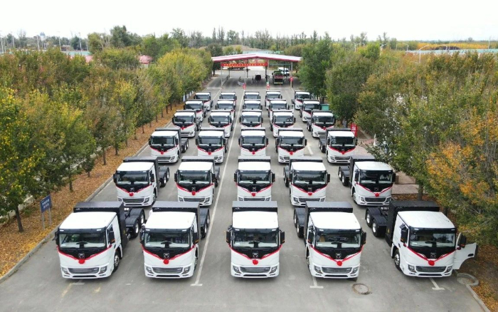 脫碳“換”綠進行時！徐工新能源重卡批量交付西北