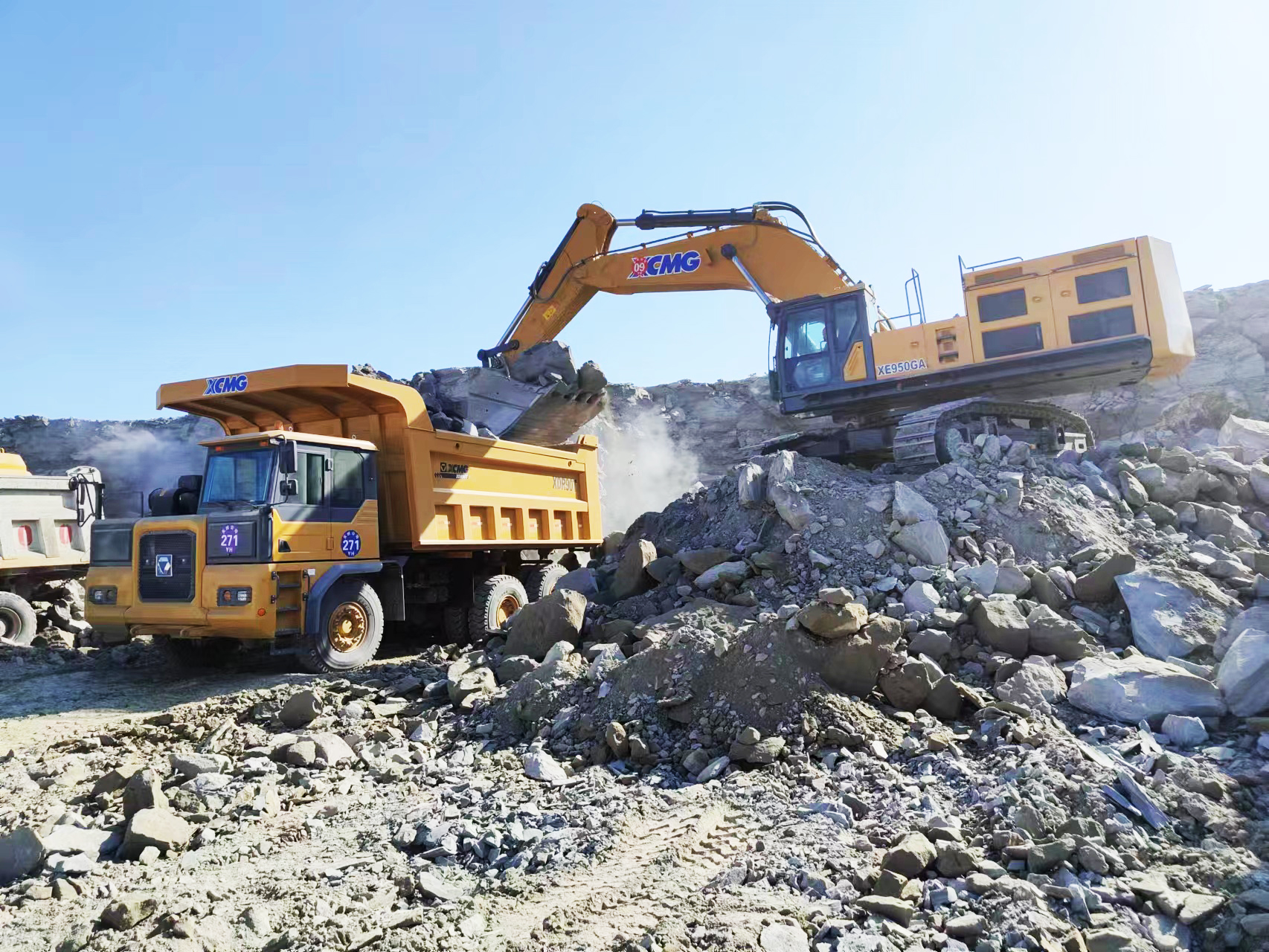 “黃金搭檔”—XE950GA與XDR90完美組合，高效賦能礦山開采