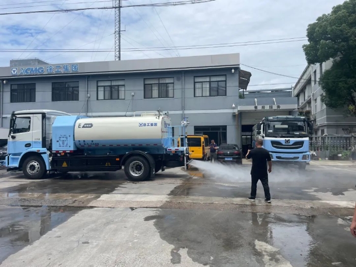 “滬”動綠色！徐工新能源環(huán)衛(wèi)裝備亮相上海推介會