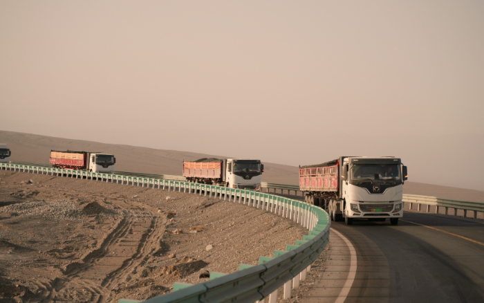 煤海逐綠！徐工新能源牽引車書寫煤炭運輸綠色答卷