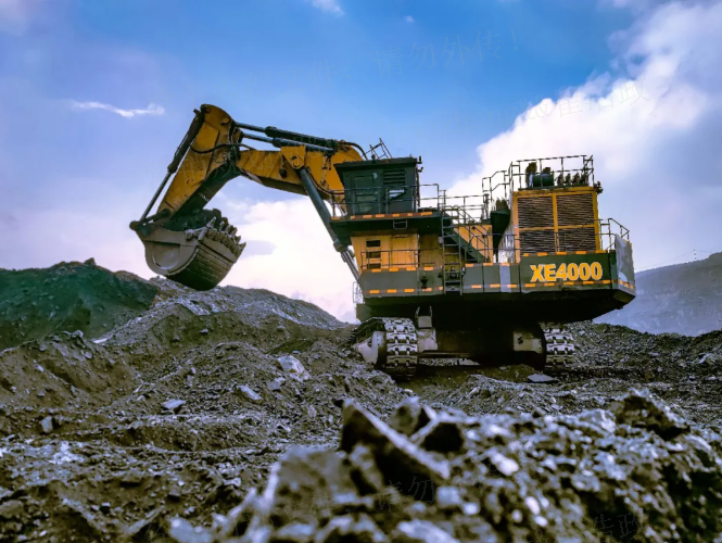 連續(xù)5萬小時出勤！徐工XE4000液壓鏟受礦區(qū)高度贊揚！