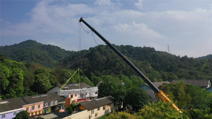 46米跨距吊3天！徐工G2代四橋130噸“闖入”影視圈！