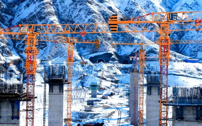 飛躍山河！徐工金再造詩意“天路”