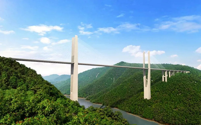 飛虹再起，徐工塔機助建黔東南第一高橋