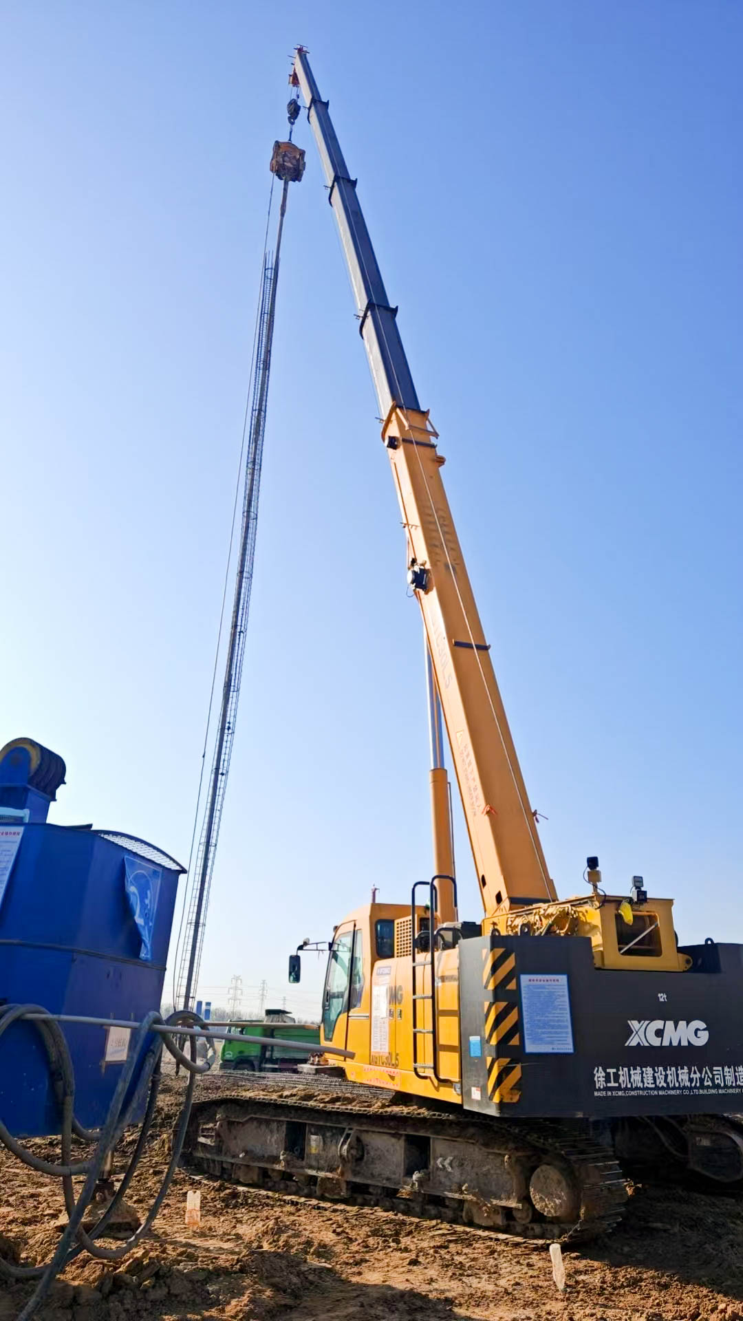 聽說工地來了個(gè)“巨能扛”？這波操作穩(wěn)了！XGTC30L5吊裝鋼筋籠現(xiàn)場紀(jì)實(shí)